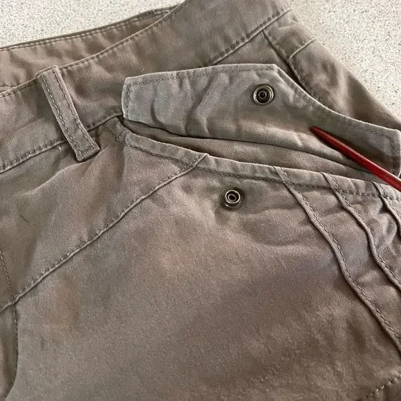 Gap cargo pocket skinny khakis - Picture 8 of 9